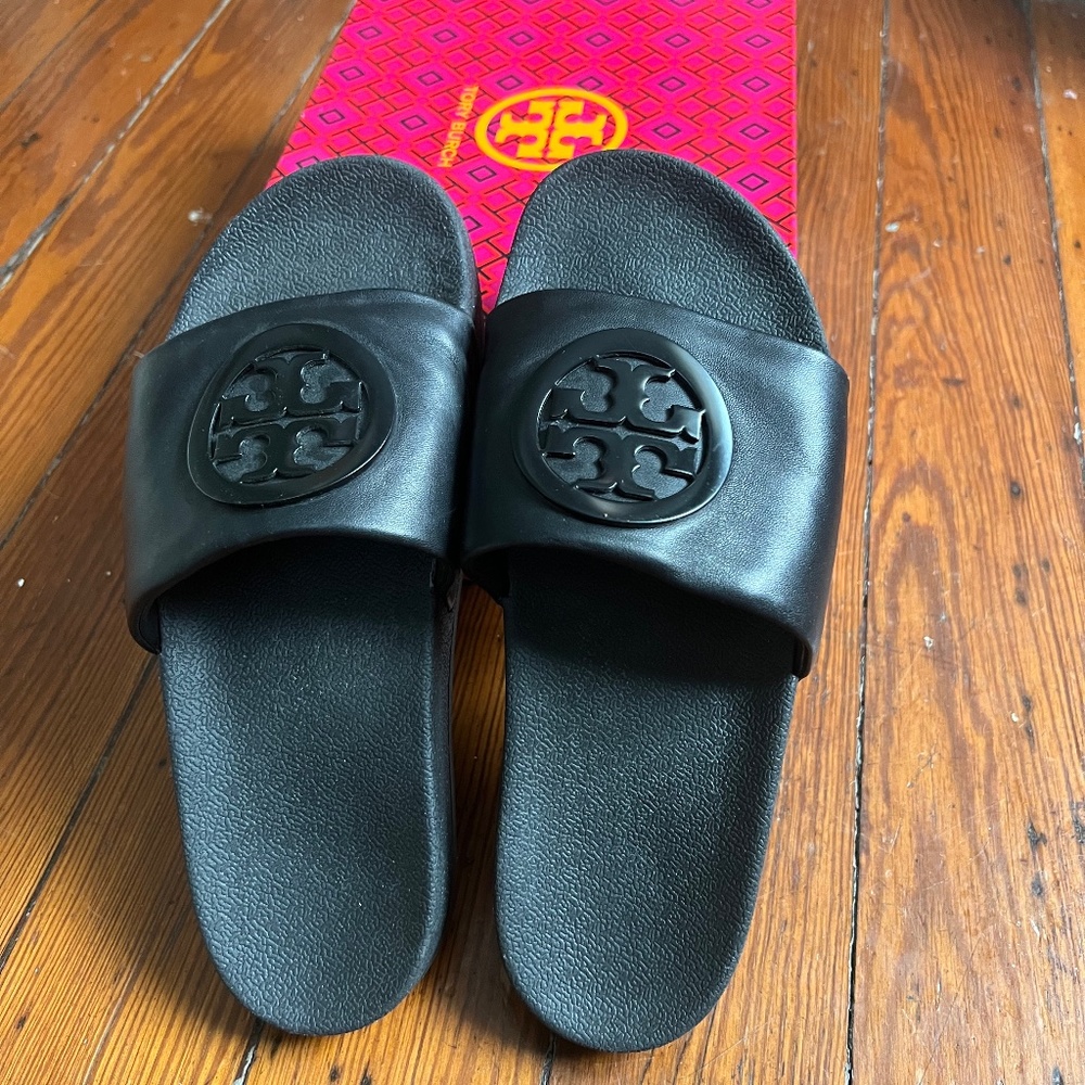 Tory Burch Logo Leather Poolside Slides Black 8